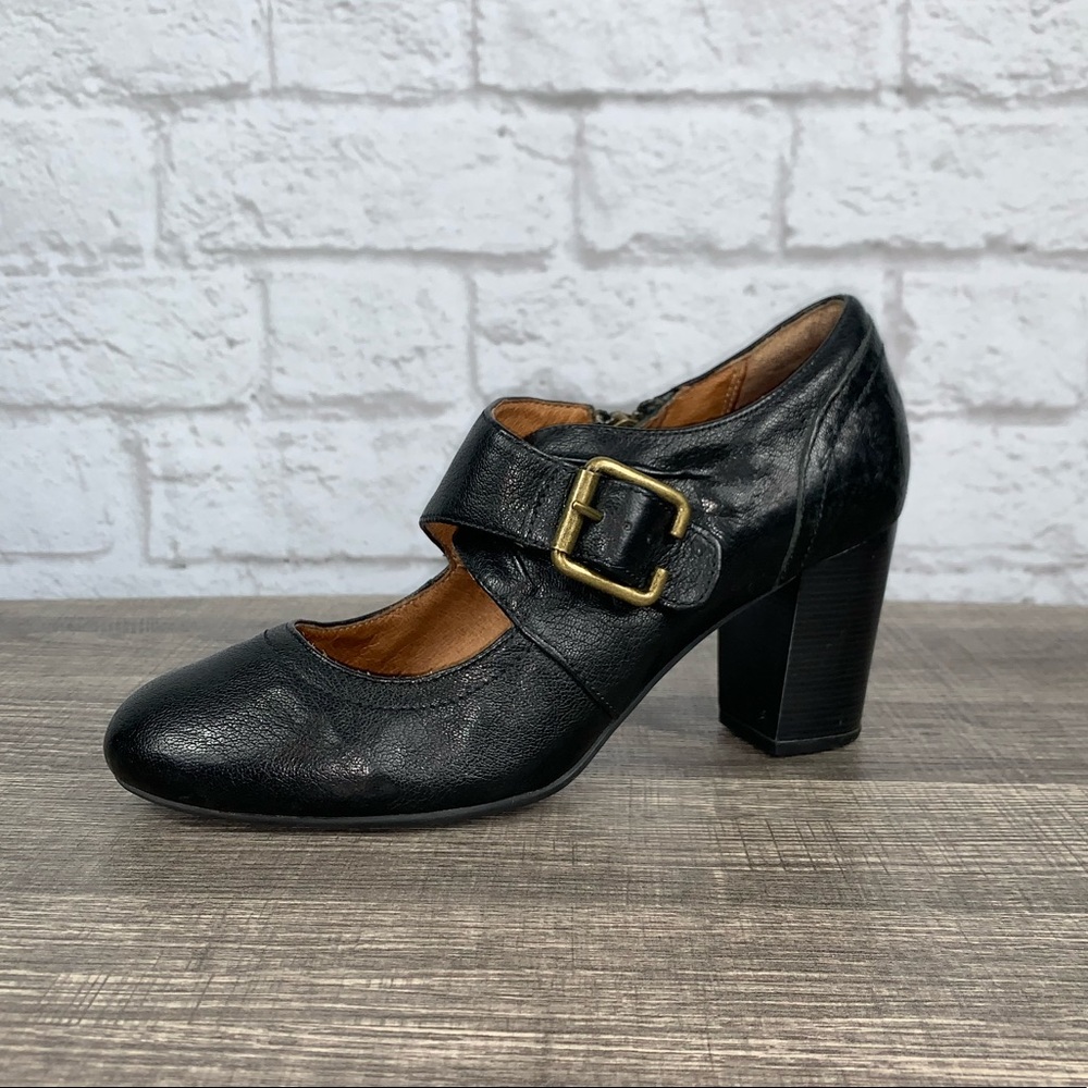 Clarks Indigo Black Leather Mary Jane Heels Size 8.5